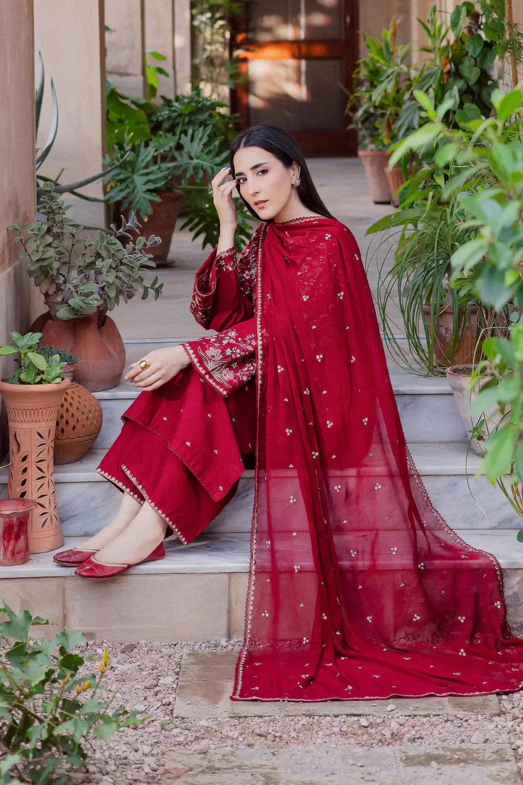 BT 2700-3 Piece Unstitched Heavy Embroidered Lawn Suit ( Full Embroidered Chiffon Dupatta )