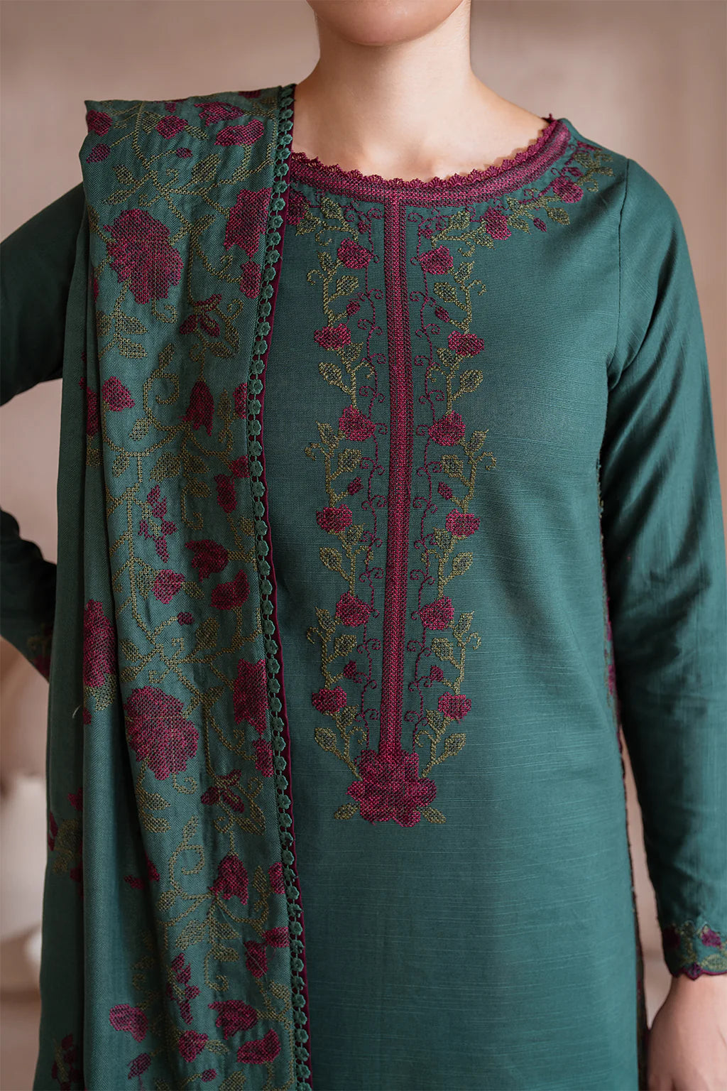 IZ 2925-3 Piece Unstitched Heavy Embroidered Dhanak Suit ( Dhanak Embroidered Shawl )