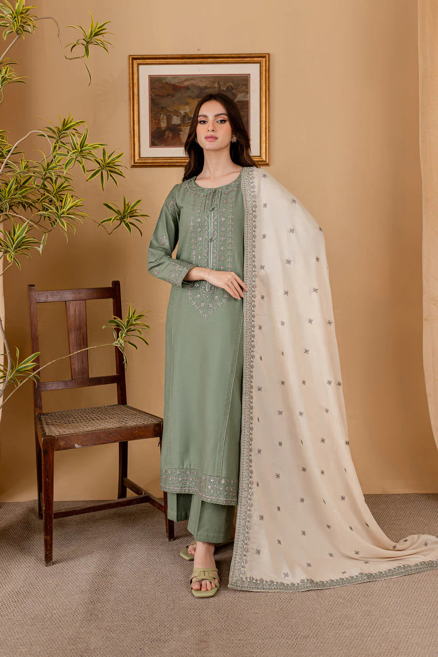 RP 600-3 Piece - Unstitched Fully Embroidered Lawn Fabric With Embroidered Lawn Shawl