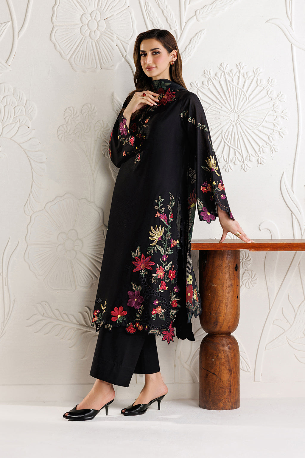IZ 2955-3 Piece Unstitched Heavy Embroidered Dhanak Suit ( Printed Dupatta)