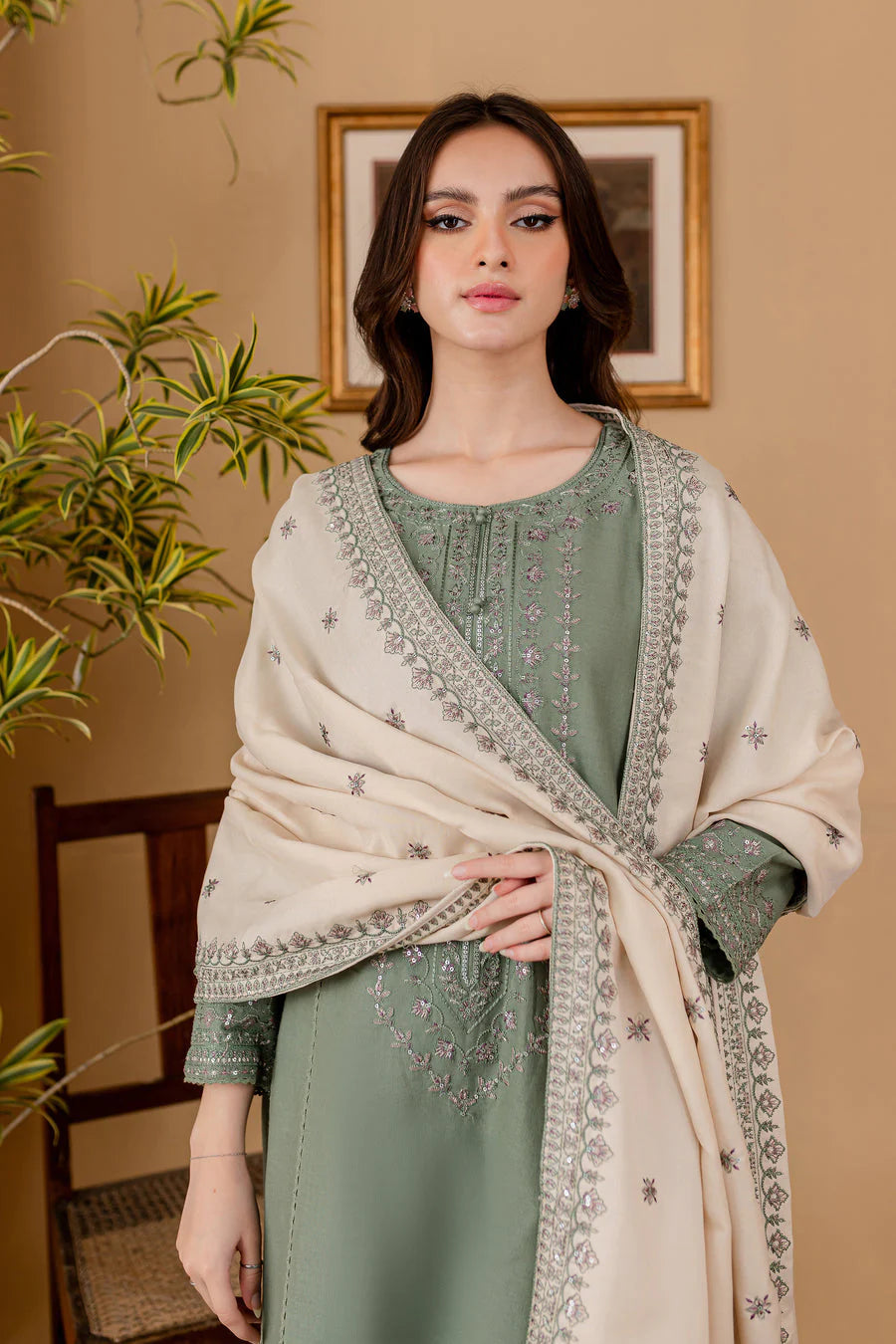 RP 600-3 Piece - Unstitched Fully Embroidered Lawn Fabric With Embroidered Lawn Shawl