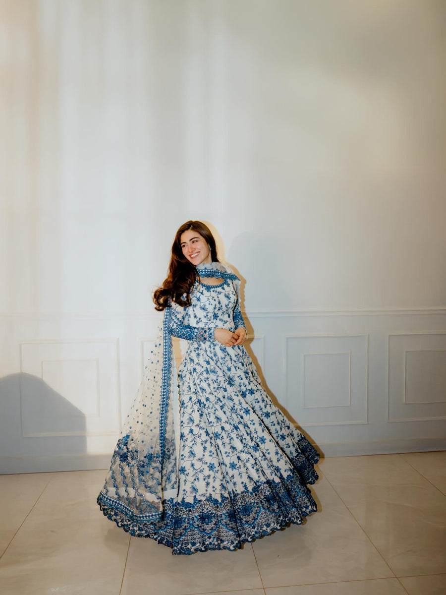 FS 1000-Lawn 3 Piece Unstitched Embroidery Frok With Premium Embroidery Organza Dupatta