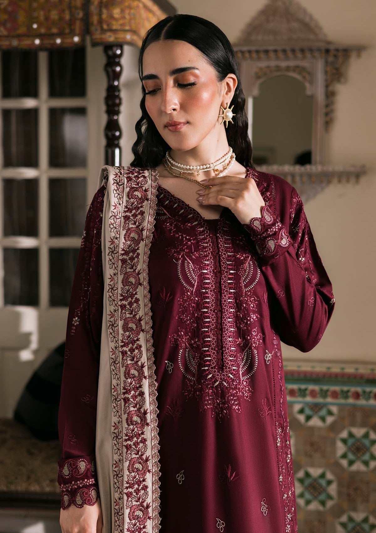 NR 2975-3 Piece Unstitched Heavy Embroidered Dhanak Suit ( Dhanak Embroidered Shawl )