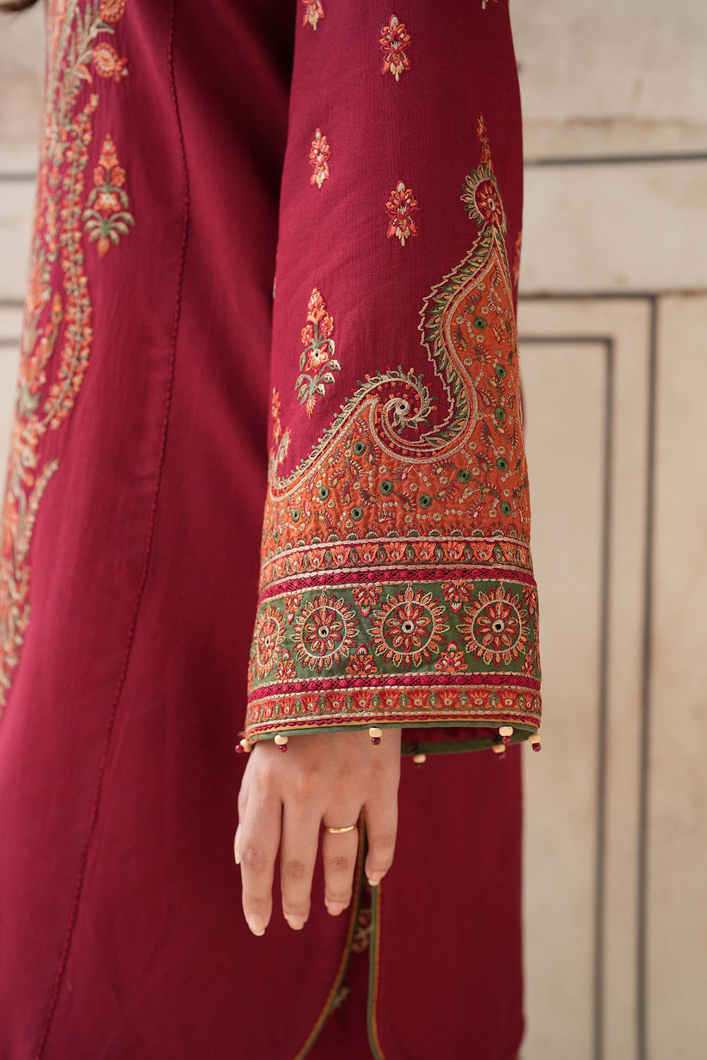 JZ 3100-Dhanak Fabric 3 Piece Unstitched (Dhanak Embroidered Shawl)