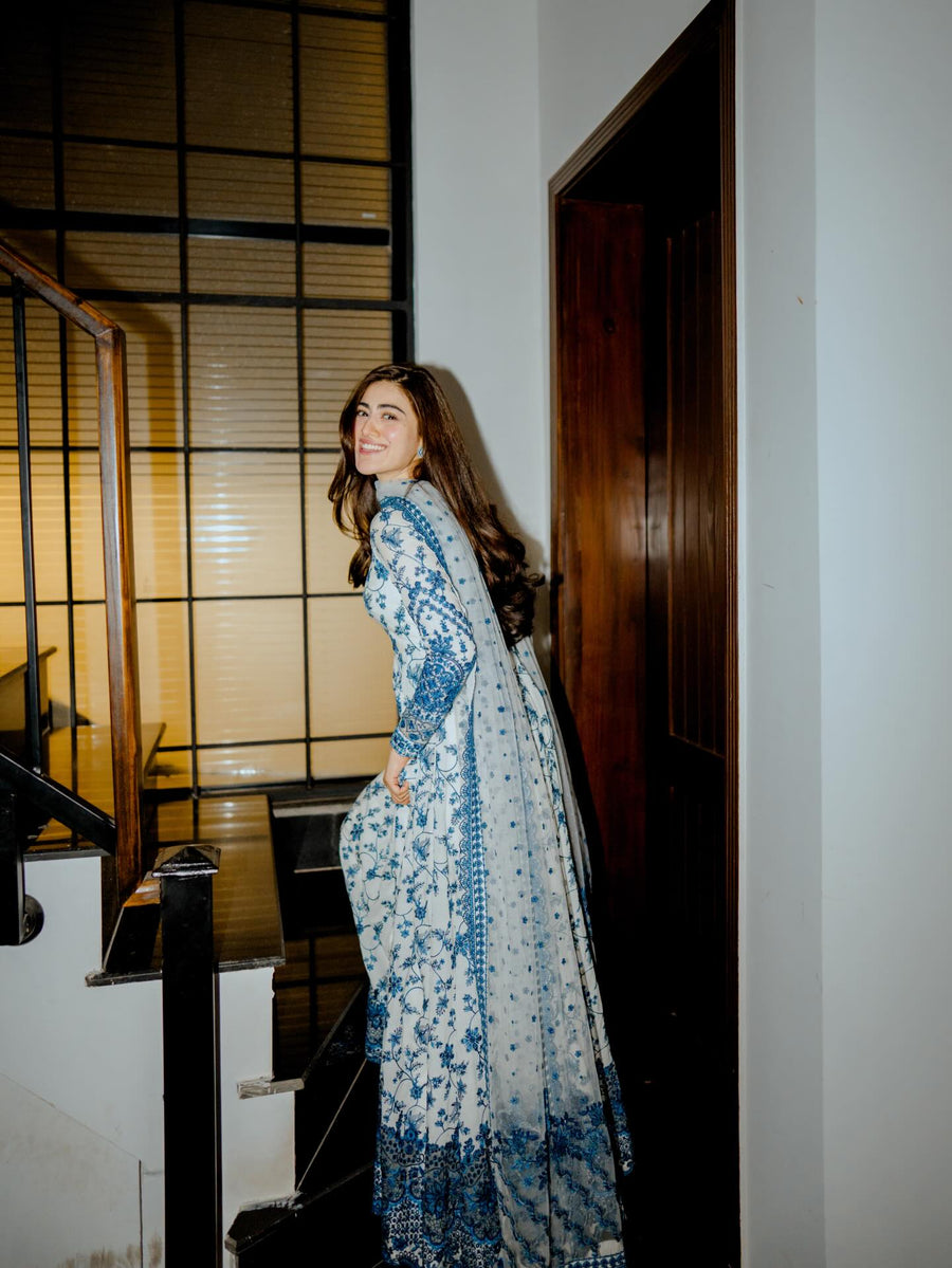 FS 1000-Lawn 3 Piece Unstitched Embroidery Frok With Premium Embroidery Organza Dupatta