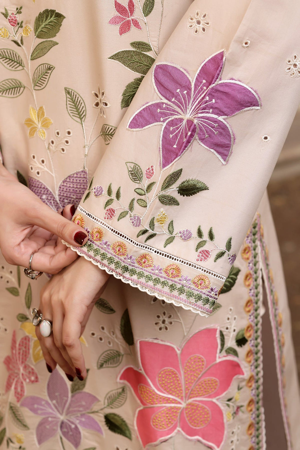 AS 2875- Aneelas 3 Piece - Unstitched Embroidered Lawn Fabric (Polly Lawn Printed Dupatta)