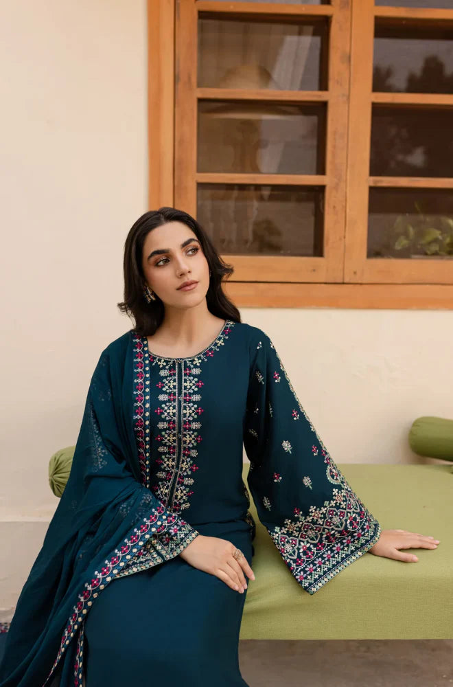 LM-585 Lawn Fabric 3 Piece - Unstitched Fully Embroidered With Chiffon Dupatta