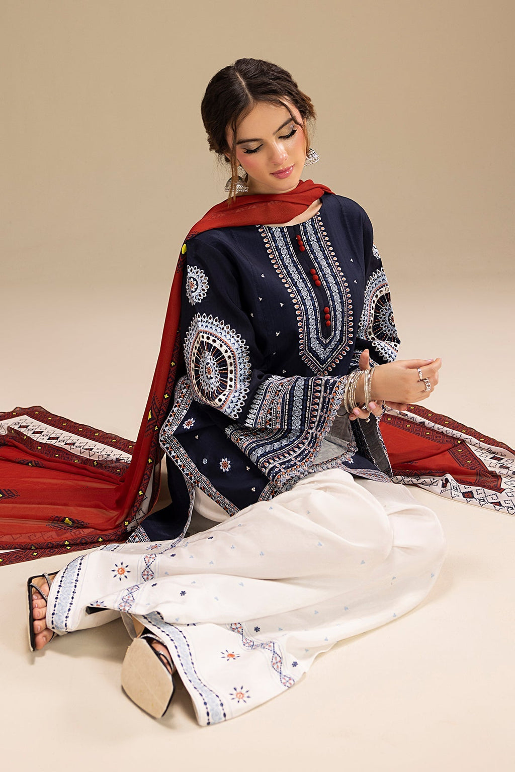 RR 610-3 Piece Embroidered Lawn Fabric with Printed Monar Dupatta