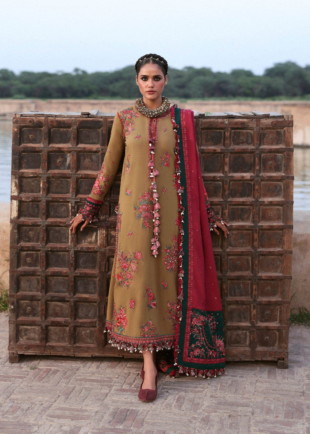 HR 2945-3 Piece Unstitched Heavy Embroidered Dhanak Suit ( Dhanak Embroidered Shawl )
