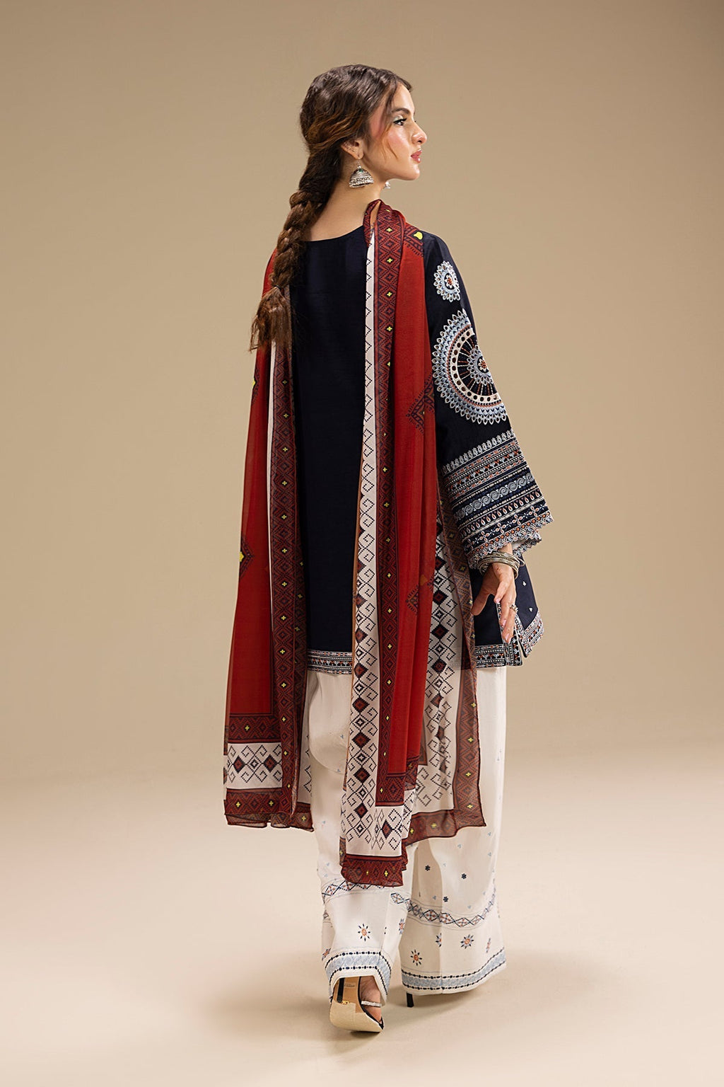RR 610-3 Piece Embroidered Lawn Fabric with Printed Monar Dupatta
