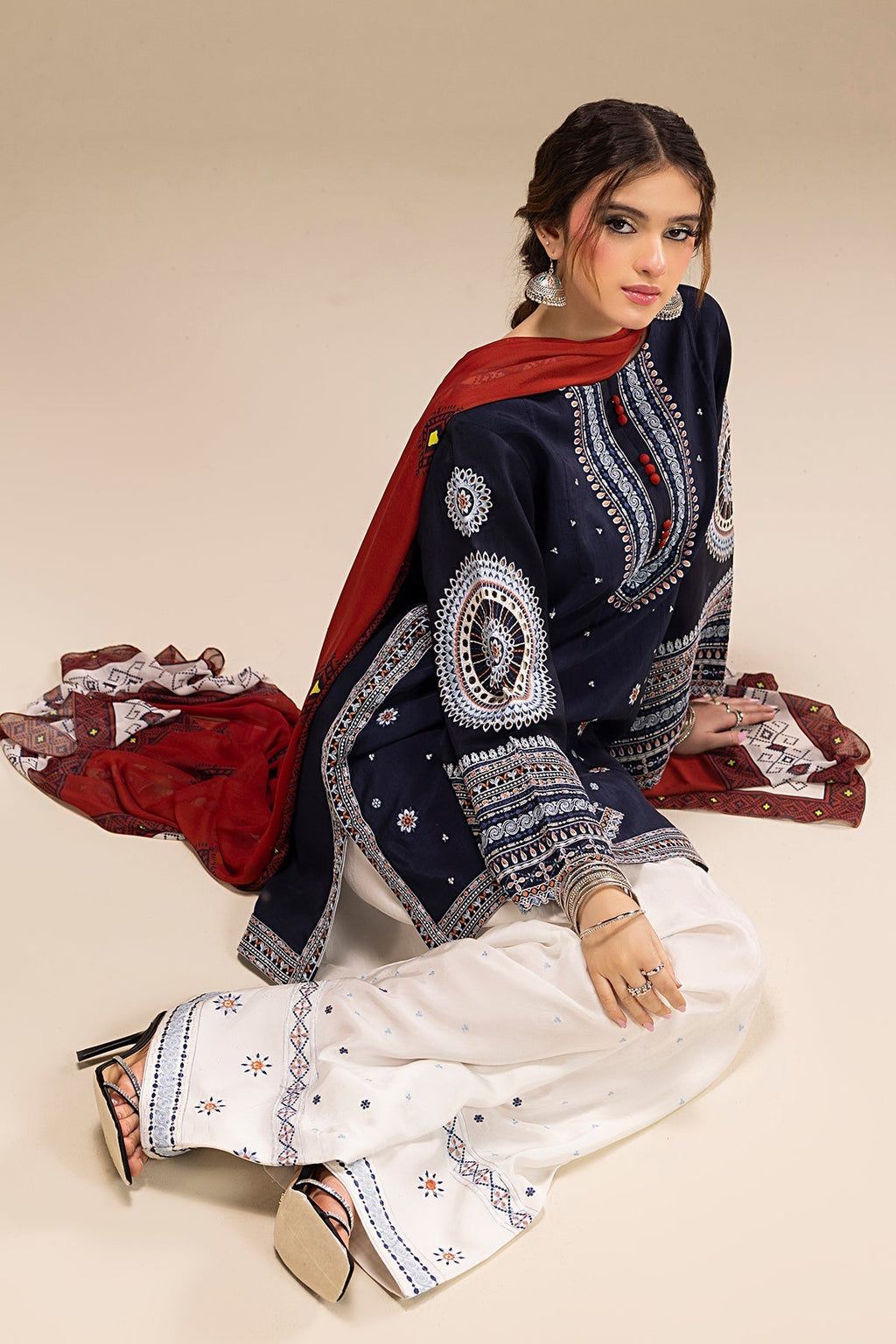 RR 610-3 Piece Embroidered Lawn Fabric with Printed Monar Dupatta