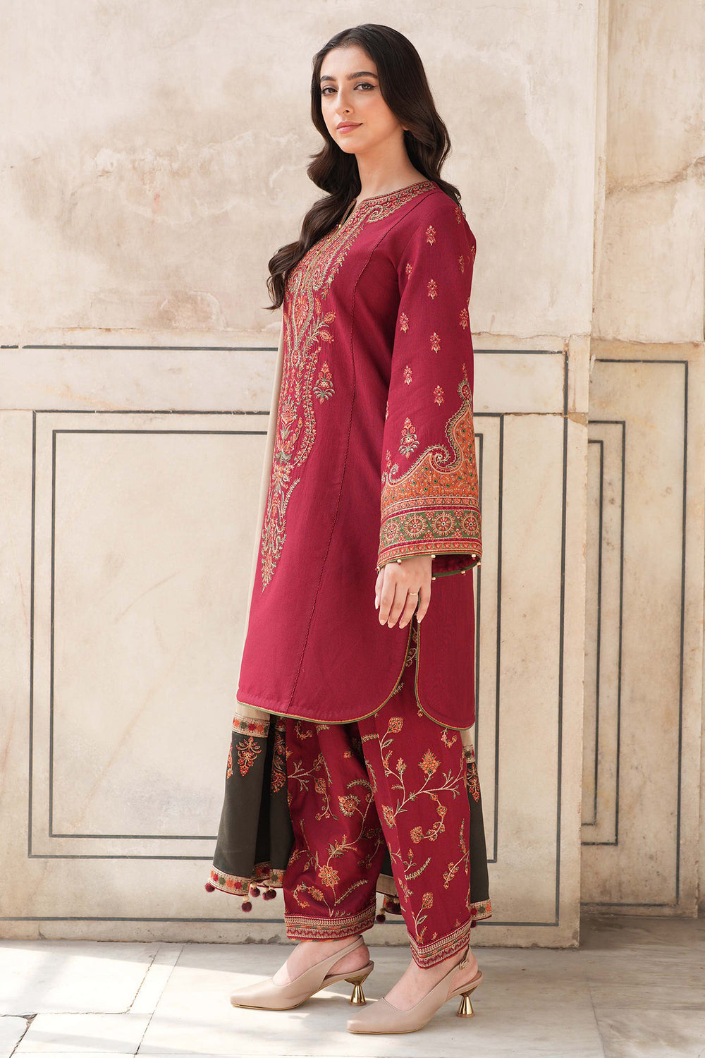 JZ 3100-Dhanak Fabric 3 Piece Unstitched (Dhanak Embroidered Shawl)